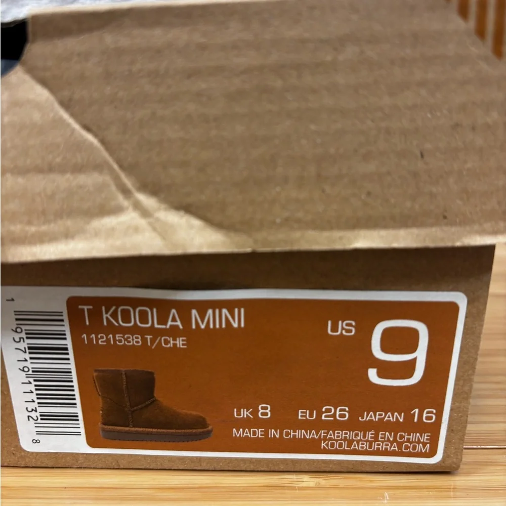Ugg Koola Mini Girls  Toddler‎ Boots Sz 9 Suede Side Zip Chestnut